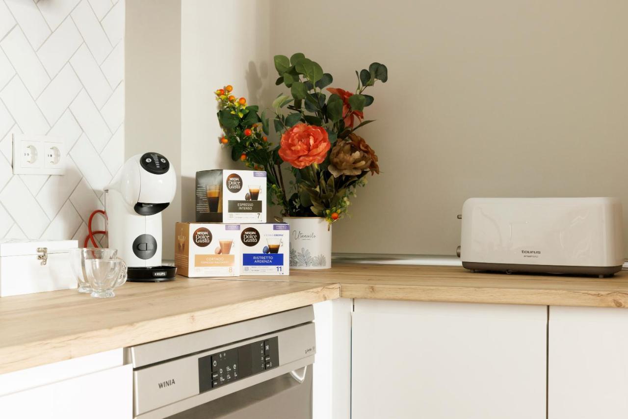 Apartamento Deluxe El Avion Appartement Alcalá de Henares Buitenkant foto